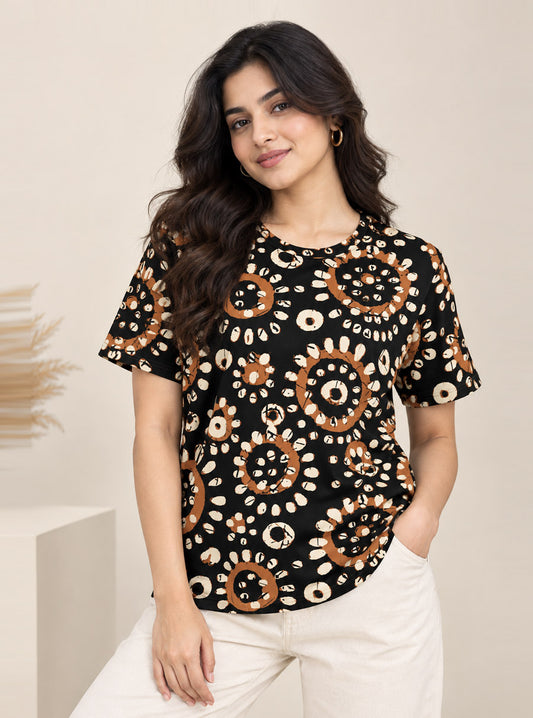 Abstract Circular Tie-Dye Printed Tee